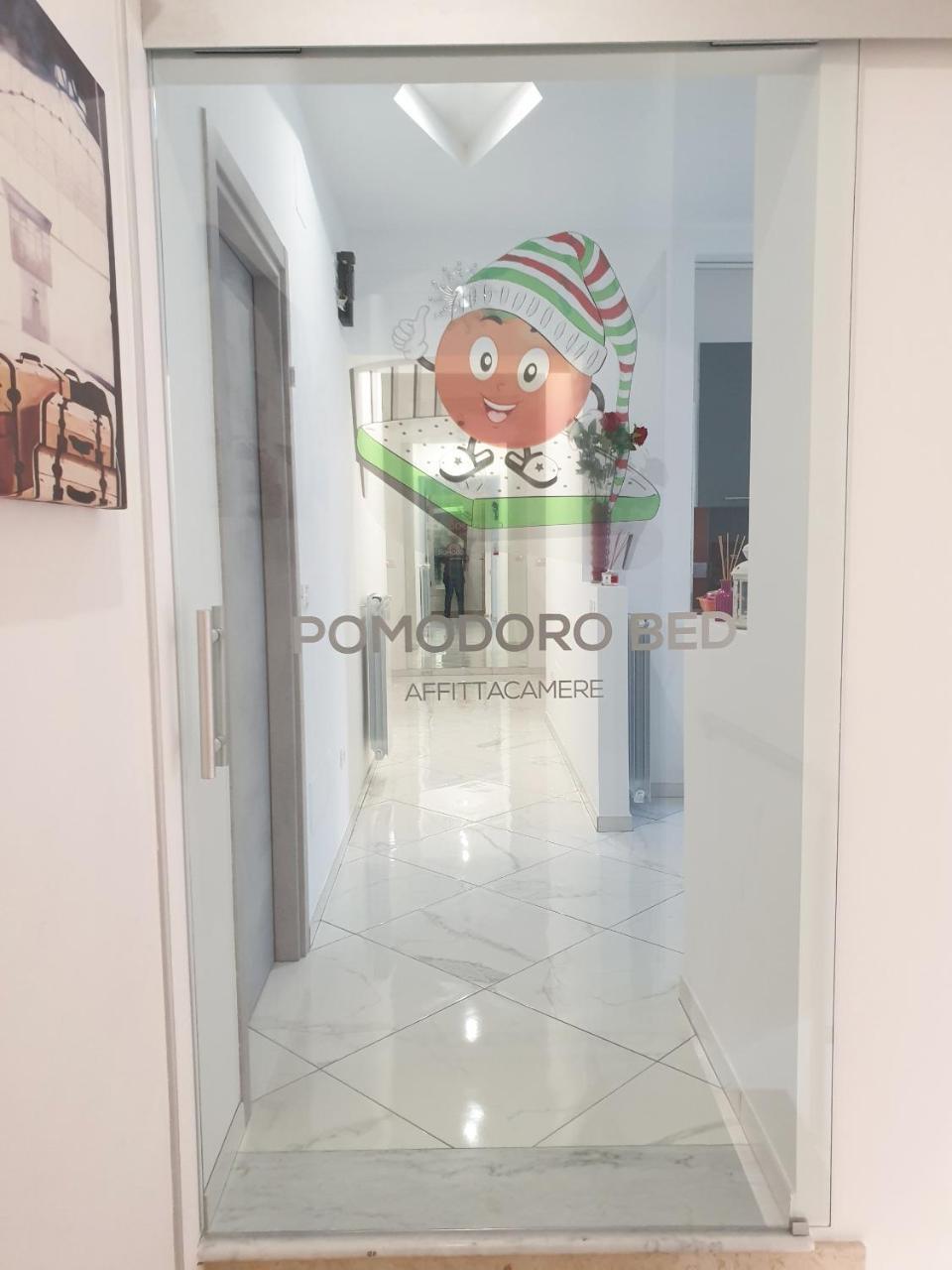 卡斯特罗维拉里Pomodoro Bed住宿加早餐旅馆 外观 照片