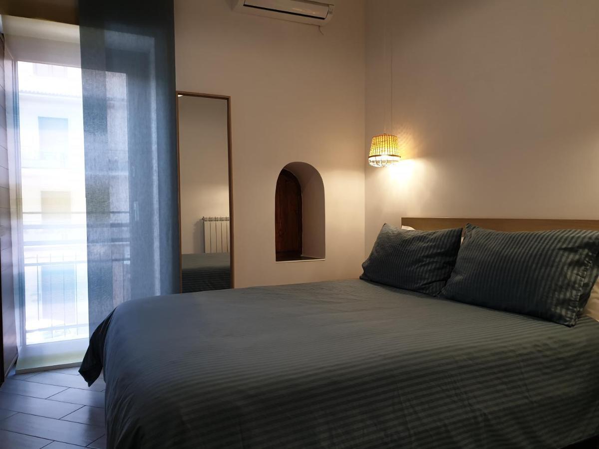 卡斯特罗维拉里Pomodoro Bed住宿加早餐旅馆 外观 照片