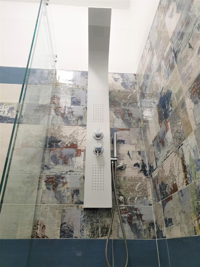 卡斯特罗维拉里Pomodoro Bed住宿加早餐旅馆 外观 照片